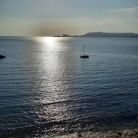 Les Aigues Marines *