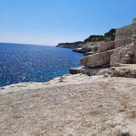 Les Aigues Marines * Saint-Cyr-sur-Mer