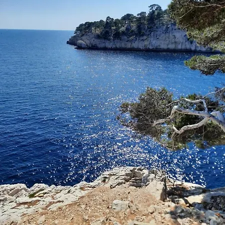 Les Aigues Marines *